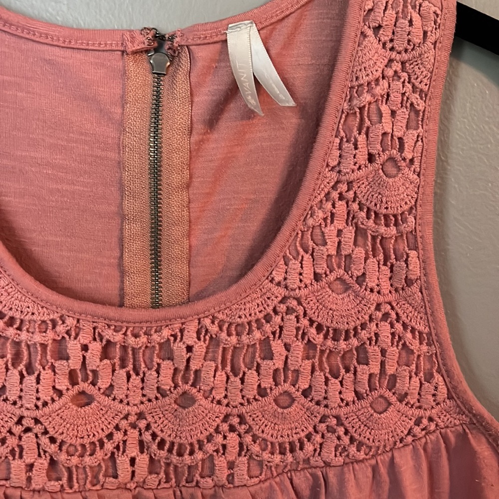 Pink Vanity Lace Tank - Picture 2 of 10